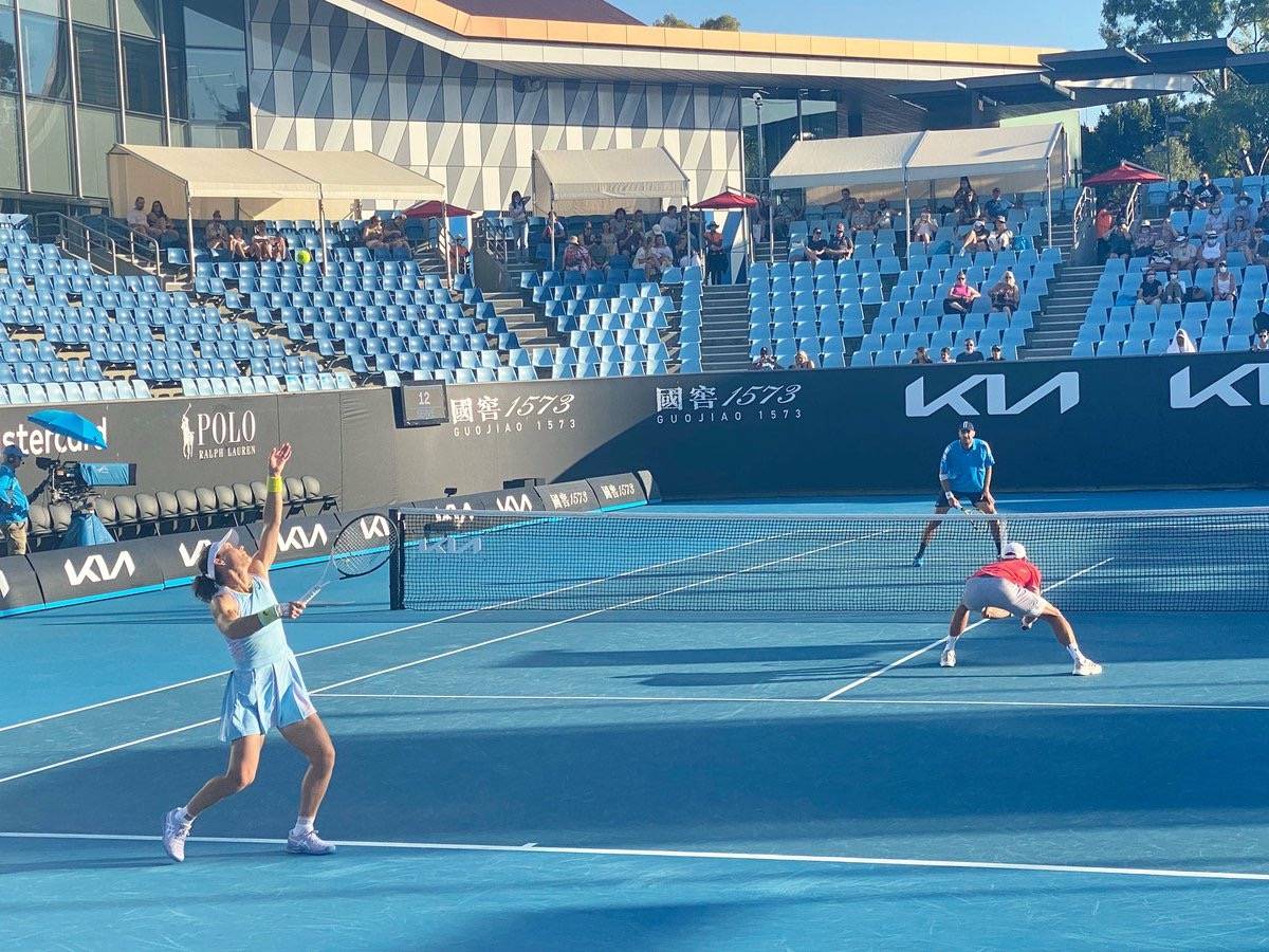 持或反对超 持或反对超